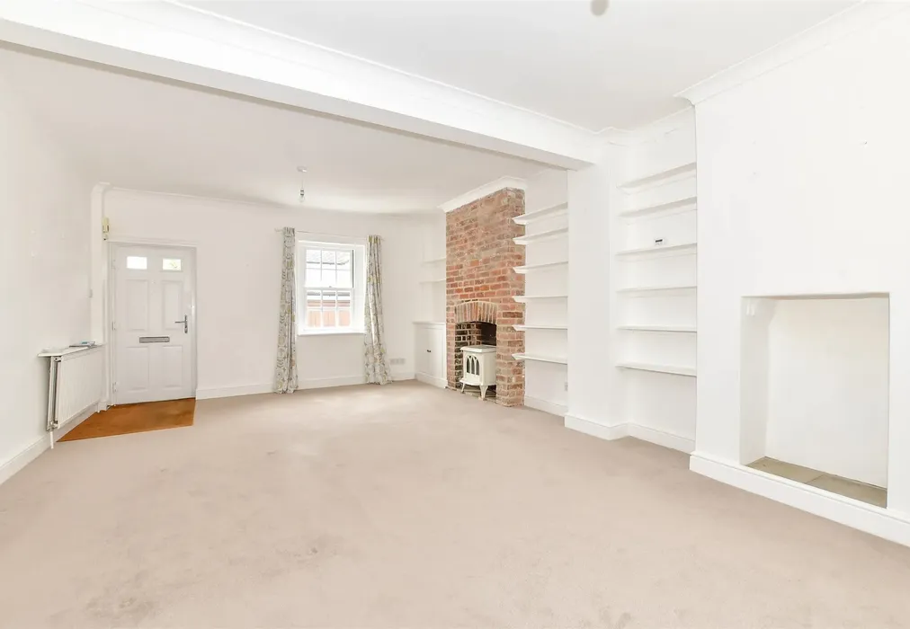Living Room - Orchard Place, Arundel, West Sussex - Wards of Kent