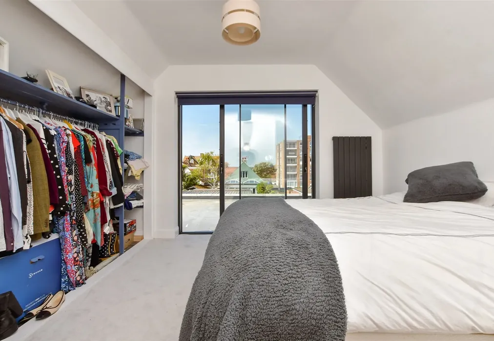 Bedroom 2 - Alfred Road, Minnis Bay, Birchington, Kent - Wards of Kent