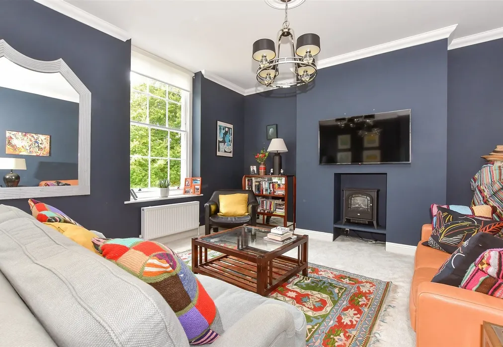 Lounge/Diner - Ramsgate Road, Sarre, Birchington, Kent - Wards of Kent
