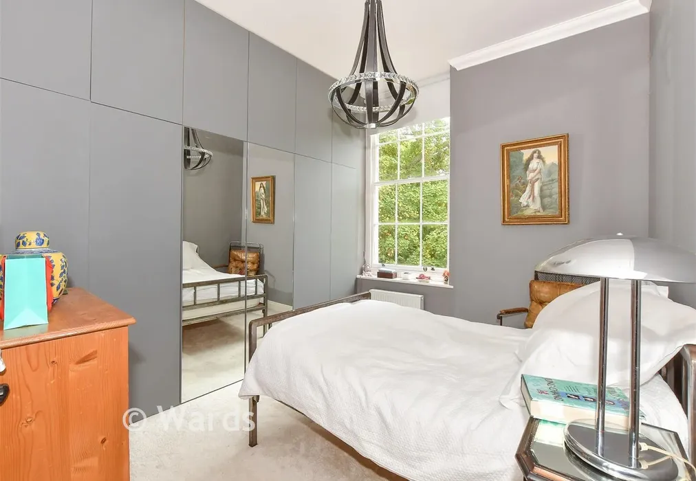 Bedroom - Ramsgate Road, Sarre, Birchington, Kent - Wards of Kent