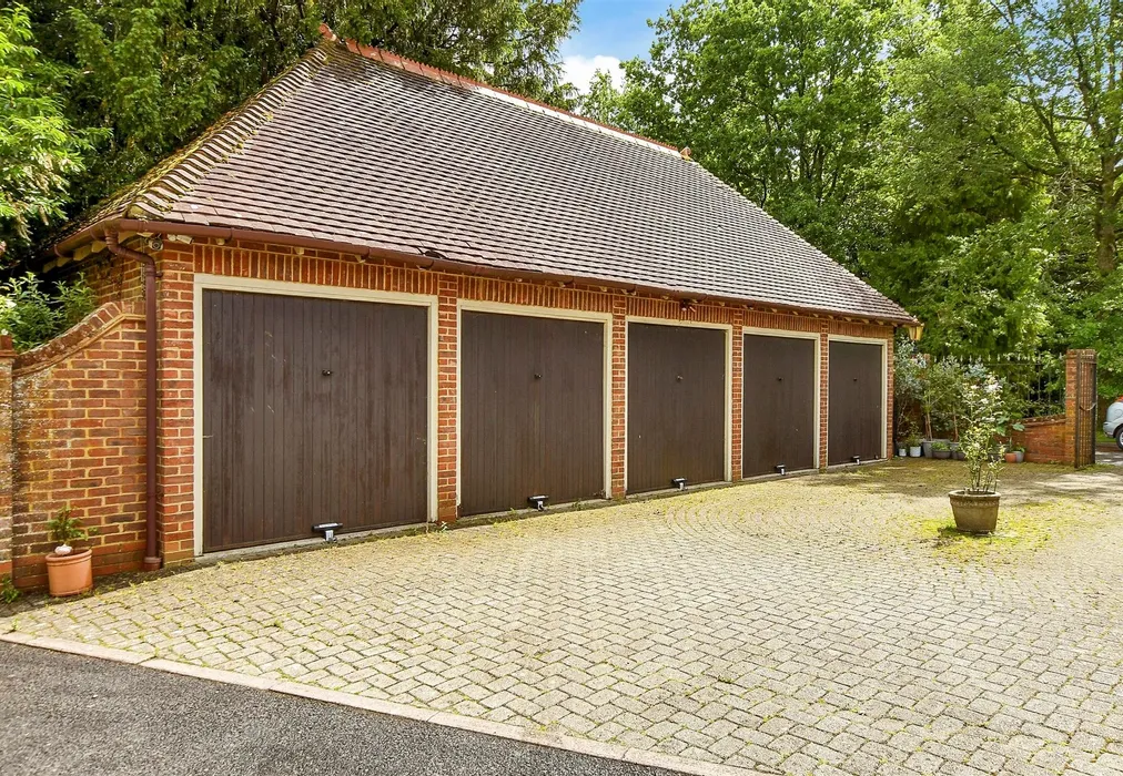 Garage - Grenehurst Park, Capel, Dorking, Surrey - Wards of Kent