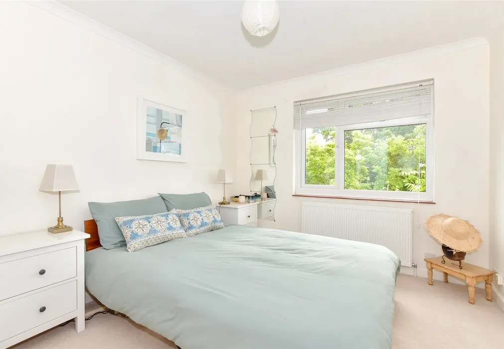 Bedroom 2 - Appledram Lane South, Chichester, West Sussex - Wards of Kent