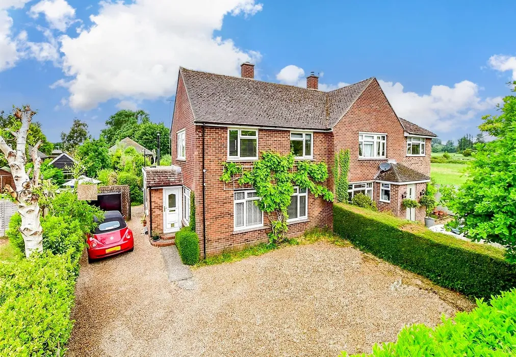 Front Brochure (New) - Appledram Lane South, Chichester, West Sussex - Wards of Kent