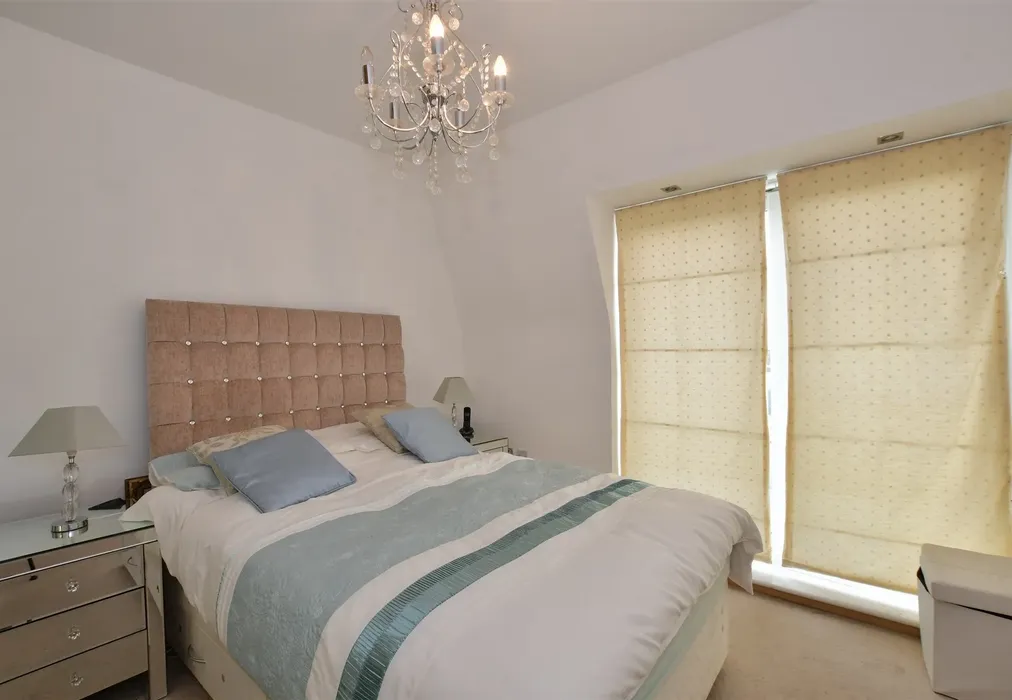 Bedroom 1 - Mornington Road, Woodford Green, Essex - Wards of Kent