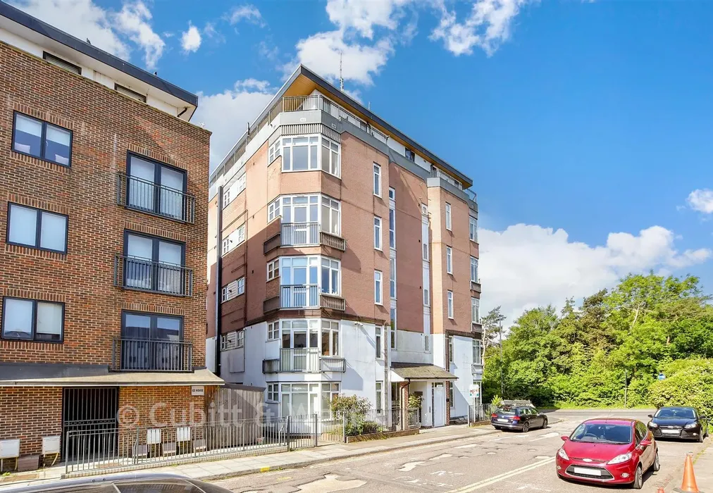 External (Web) - Wood Street, East Grinstead, West Sussex - Wards of Kent
