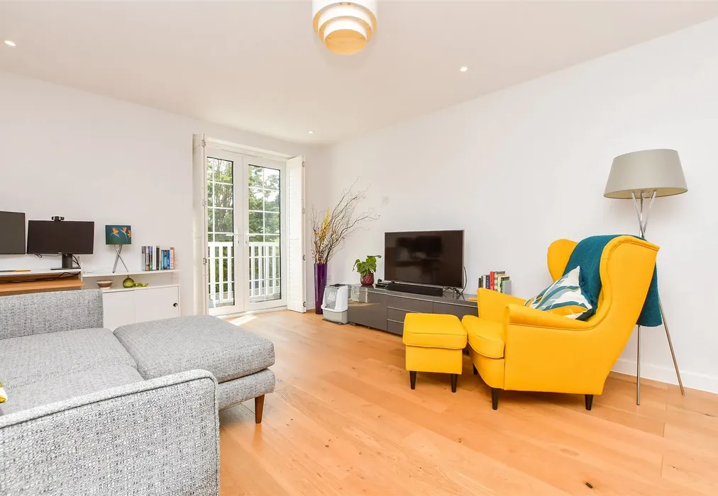 Kitchen/Diner/Lounge - Wheatley Road, Whitstable, Kent - Wards of Kent
