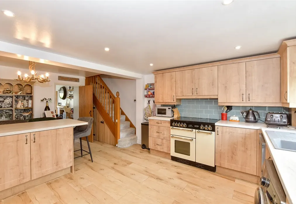 Kitchen/Diner - The Street, Ulcombe, Maidstone, Kent - Wards of Kent