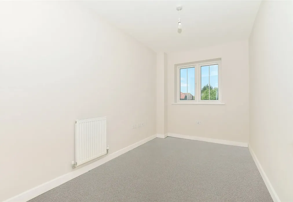 Bedroom 4 - Maude Close, The Maude, New Romney, Kent - Wards of Kent