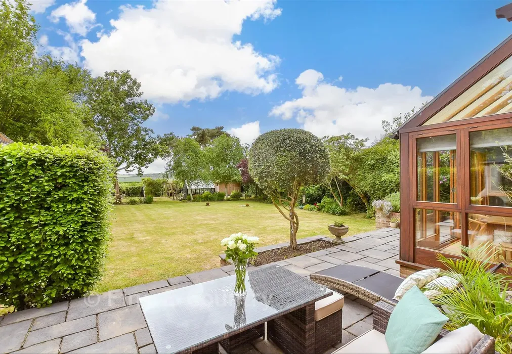 Rear Garden - Durlock Road, Ash, Canterbury, Kent - Wards of Kent