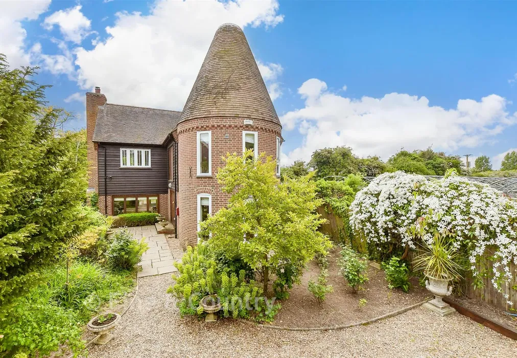 Front Elevation - Durlock Road, Ash, Canterbury, Kent - Wards of Kent