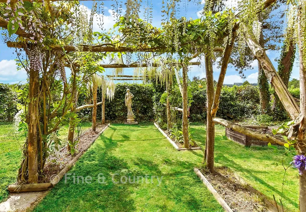 Rear Garden - Durlock Road, Ash, Canterbury, Kent - Wards of Kent