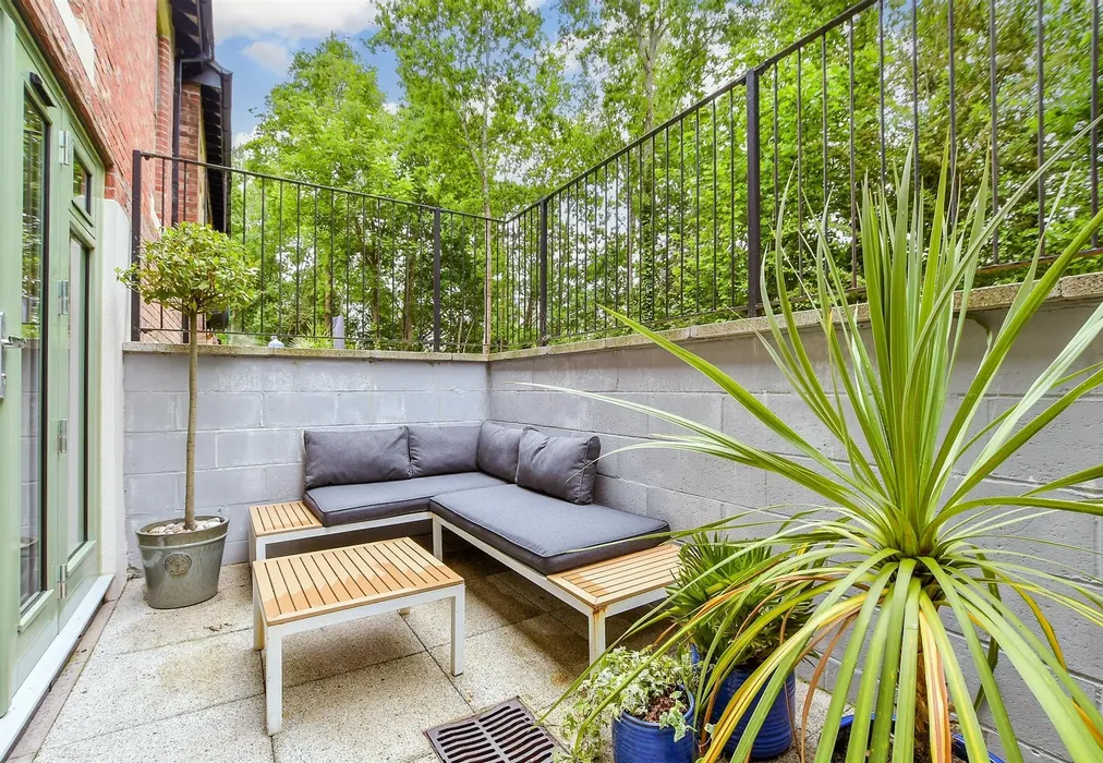Patio / Decking - Station Approach, Mayfield, East Sussex - Wards of Kent