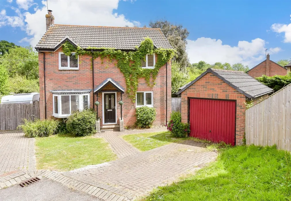 External (Web) - Blackthorn Close, Newport, Isle of Wight - Wards of Kent