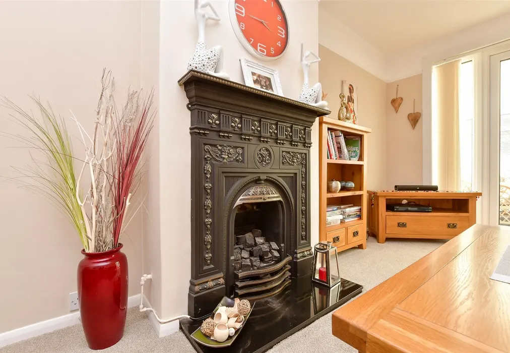 Internal Feature - The Ridgeway, Broadstairs, Kent - Wards of Kent