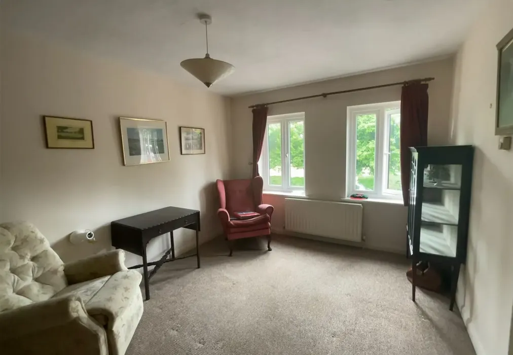 Lounge - Coulsdon Road, Old Coulsdon, Surrey - Wards of Kent