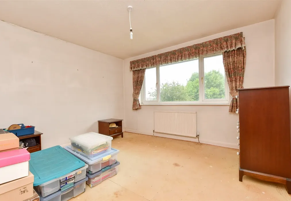 Bedroom 1 - Herne Bay Road, Tankerton, Whitstable, Kent - Wards of Kent