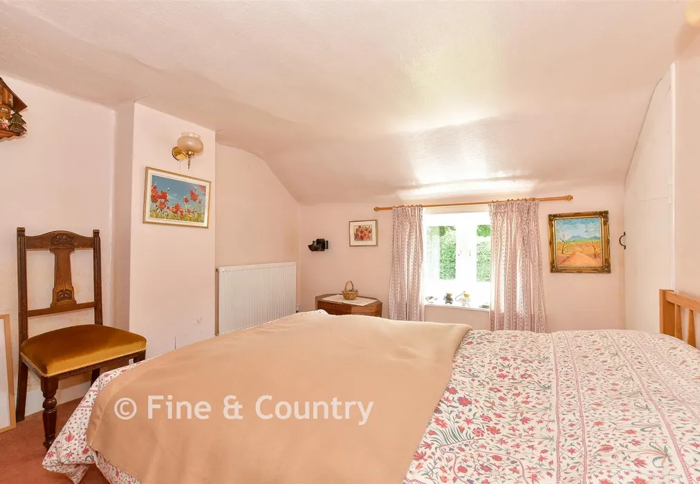 Bedroom 2 - Slay Lane, Whitwell, Ventnor, Isle of Wight - Wards of Kent