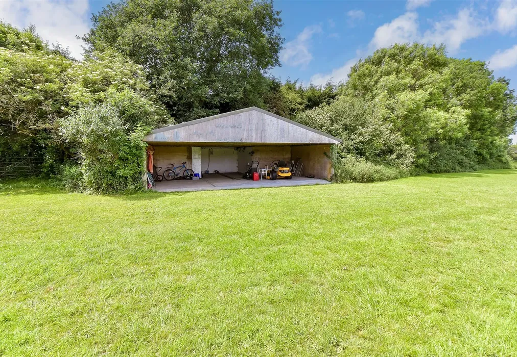 Workshop/Outbuildings - Slay Lane, Whitwell, Ventnor, Isle of Wight - Wards of Kent