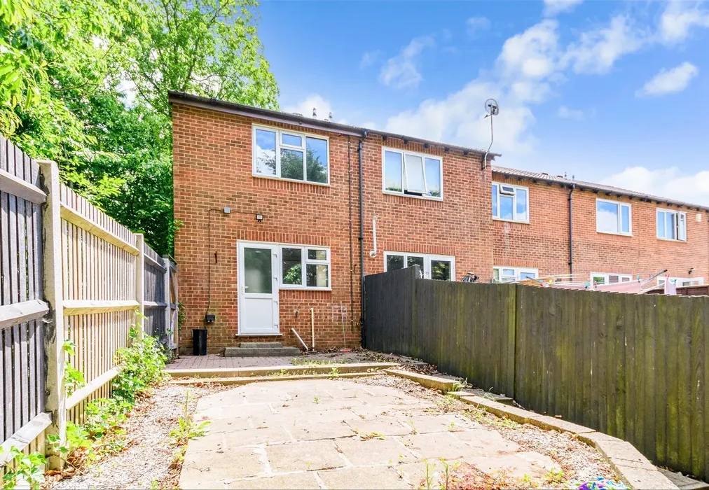 Rear Elevation - Woodbury Road, Walderslade Woods, Chatham, Kent - Wards of Kent