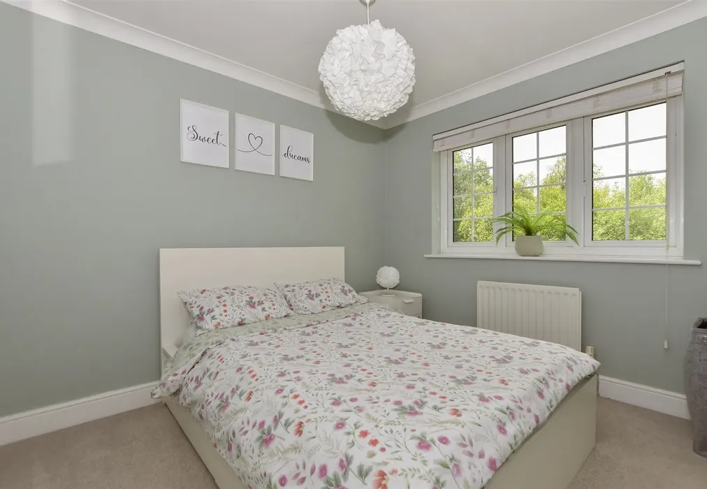 Bedroom 4 - Bream Close, Larkfield, Aylesford, Kent - Wards of Kent