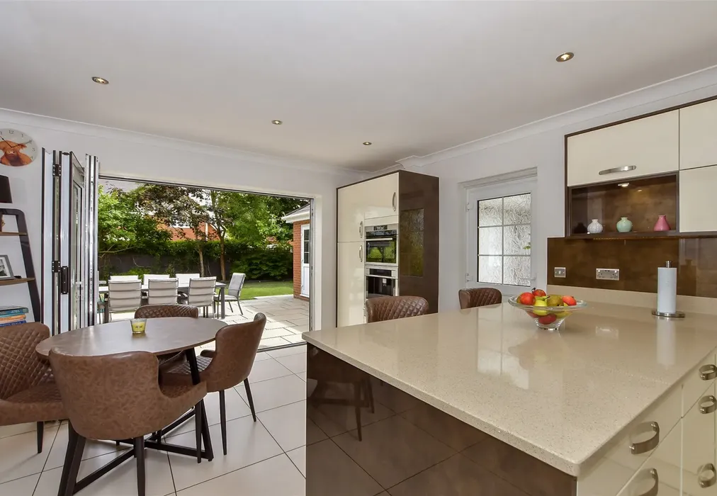 Kitchen/Breakfast Room - Bream Close, Larkfield, Aylesford, Kent - Wards of Kent