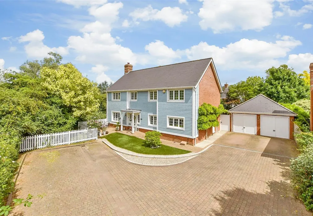 Front Elevation (Web) - Bream Close, Larkfield, Aylesford, Kent - Wards of Kent