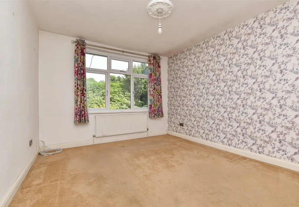 Bedroom 2 - Selsdon Avenue, South Croydon, Surrey - Wards of Kent