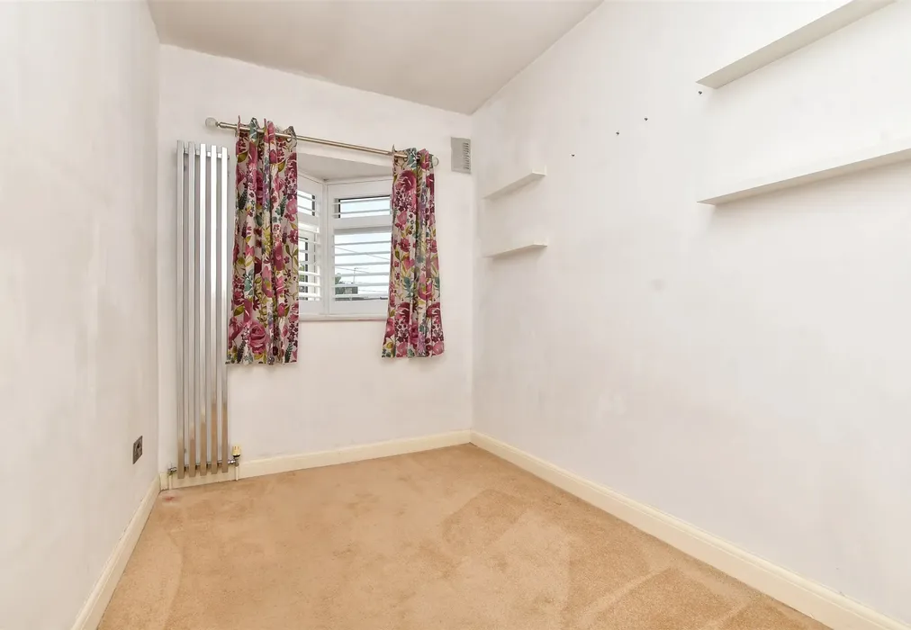 Bedroom 3 - Selsdon Avenue, South Croydon, Surrey - Wards of Kent