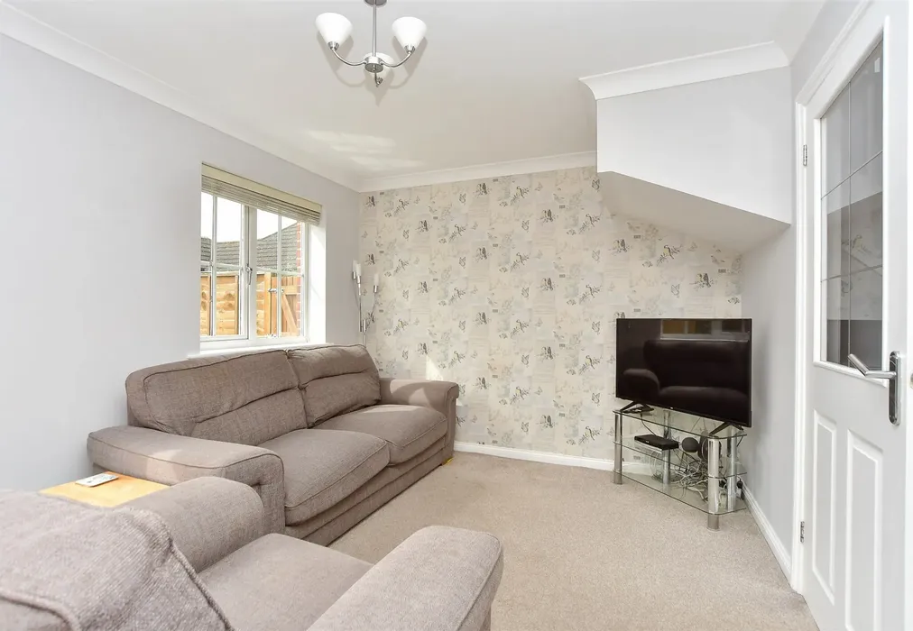 Lounge/Diner - Stangate Drive, Iwade, Sittingbourne, Kent - Wards of Kent