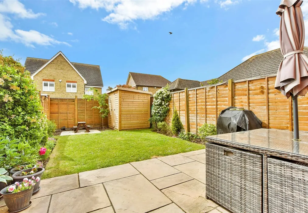 Rear Garden - Stangate Drive, Iwade, Sittingbourne, Kent - Wards of Kent