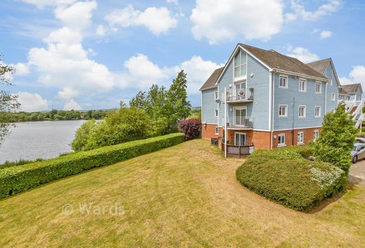 The Lakes, Larkfield, Kent - Wards of Kent