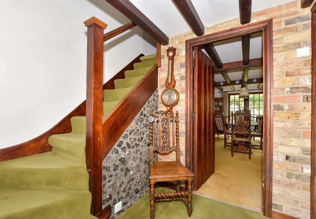 Hallway - Reading Street, Broadstairs, Kent - Wards of Kent