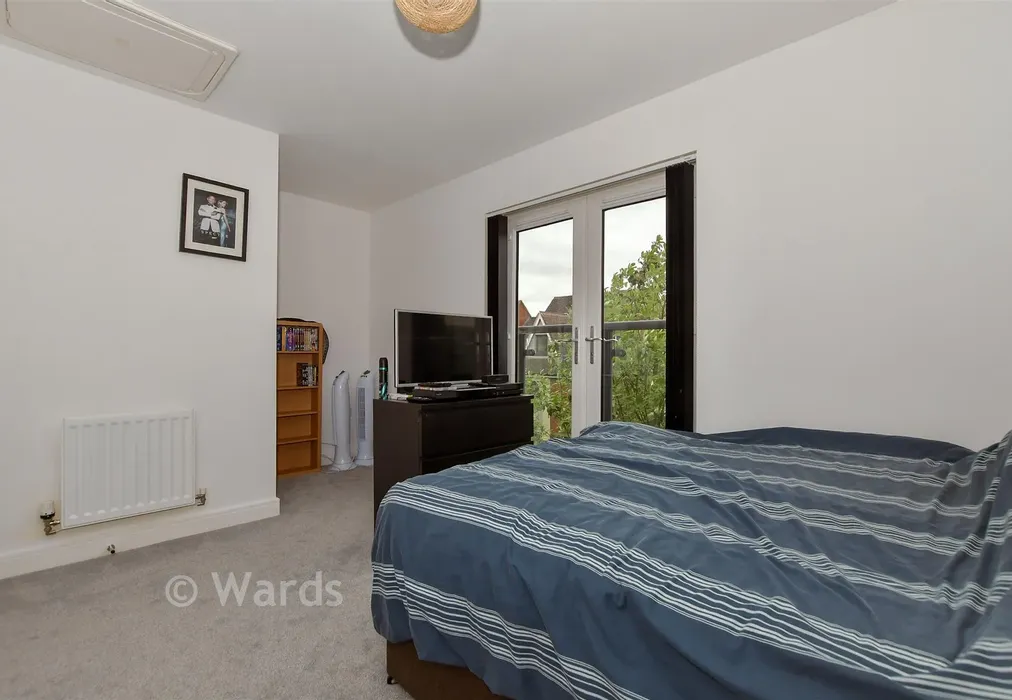Bedroom 2 - Darwin Avenue, Maidstone, Kent - Wards of Kent