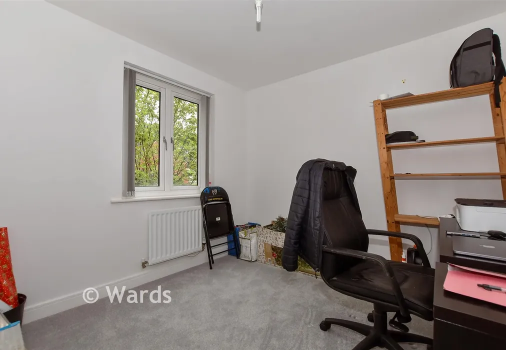 Bedroom 3 - Darwin Avenue, Maidstone, Kent - Wards of Kent