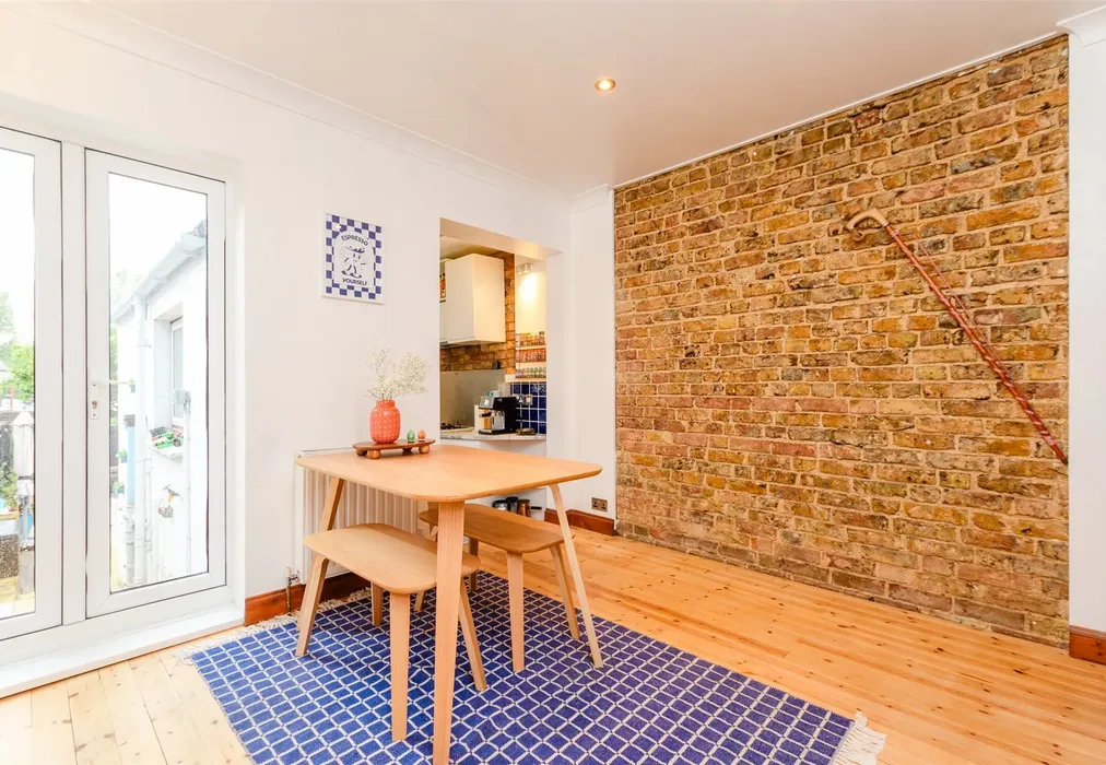 Dining Room - Castle Street, Greenhithe, Kent - Wards of Kent