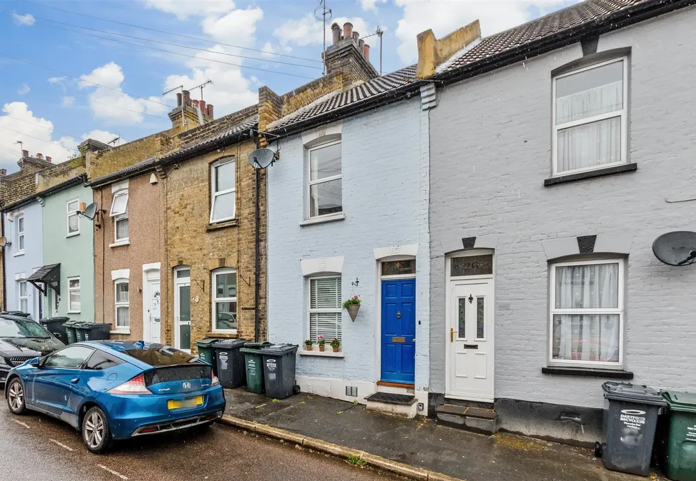 External W - Castle Street, Greenhithe, Kent - Wards of Kent