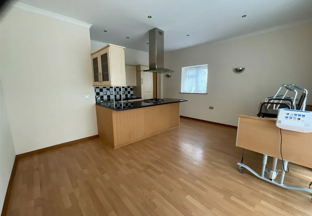 Kitchen/Lounge - Bouverie Road West, Folkestone, Kent - Wards of Kent