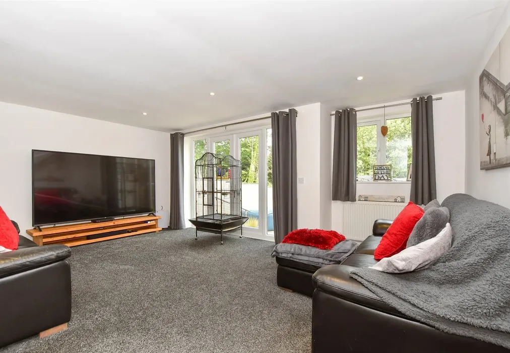 Lounge - Hythe Road, Dymchurch, Romney Marsh, Kent - Wards of Kent