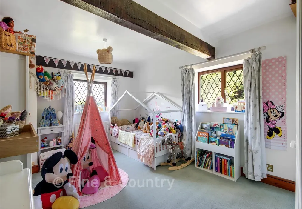 Bedroom 3 - South Farm Lane, Langton Green, Tunbridge Wells, Kent - Wards of Kent