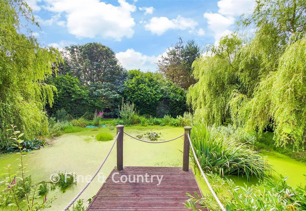 Rear View - South Farm Lane, Langton Green, Tunbridge Wells, Kent - Wards of Kent