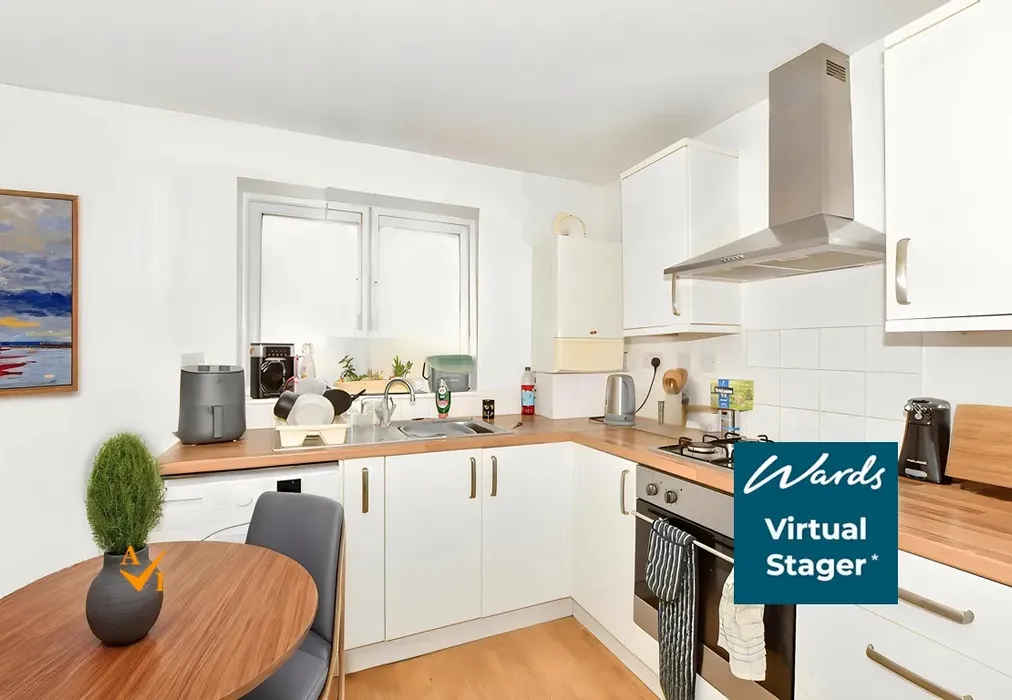 Lounge/ Kitchen (Contemporary style) - Bradstone Avenue, Folkestone, Kent - Wards of Kent