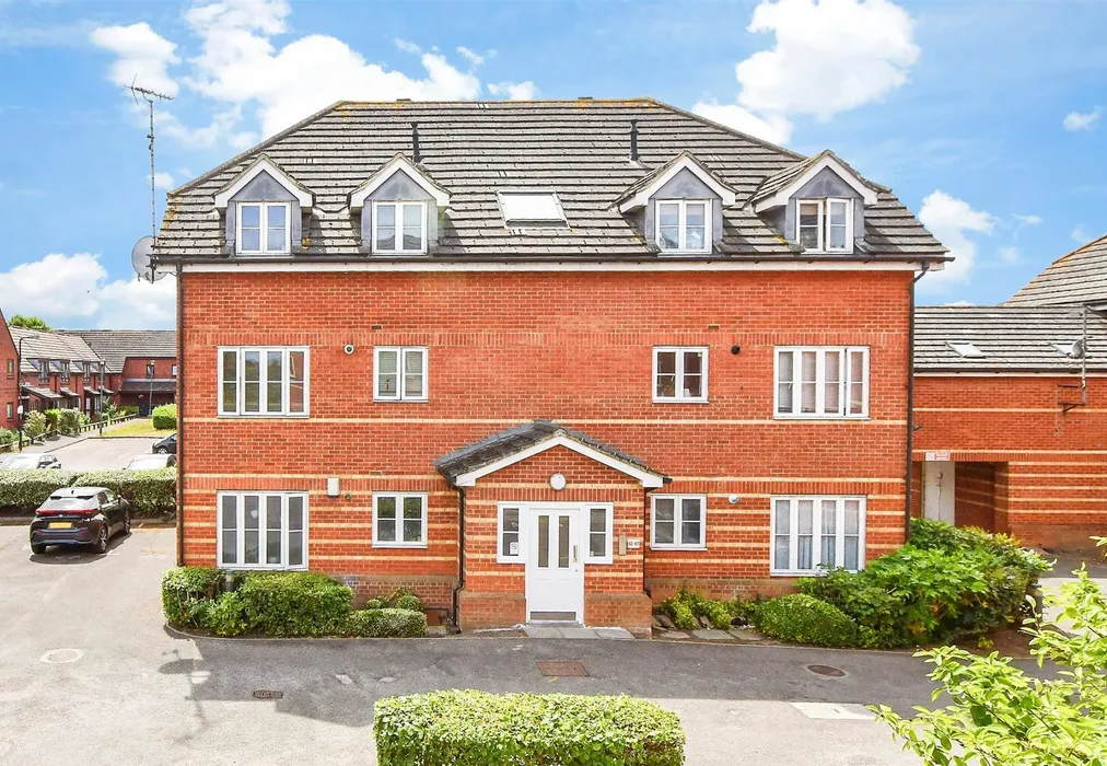 External (Web) - Riverhead Close, Walthamstow - Wards of Kent