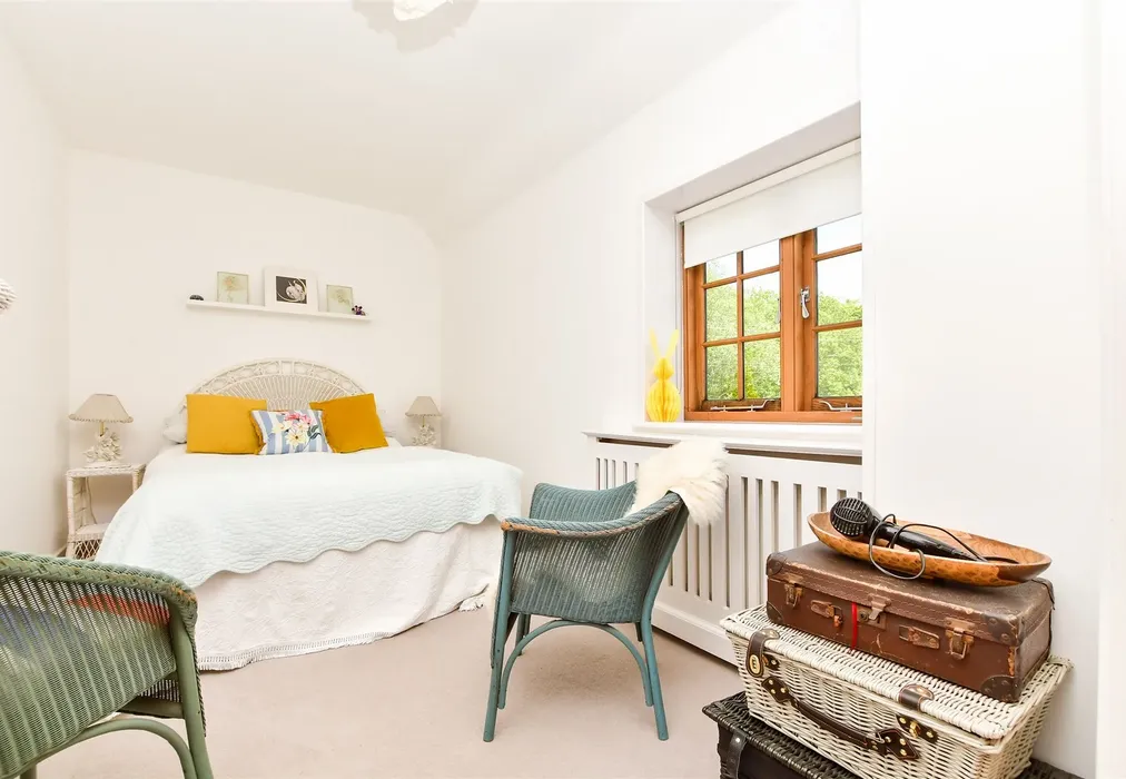 Bedroom 2 - Cranbrook, Kent - Wards of Kent