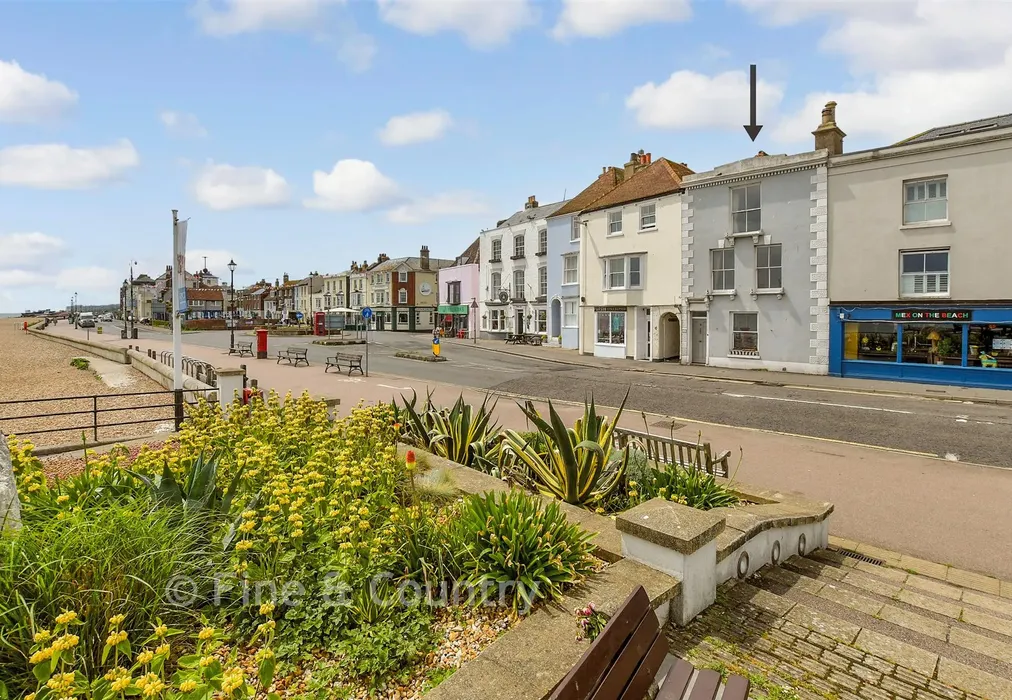 Front Elevation - Beach Street, Deal, Kent - Wards of Kent