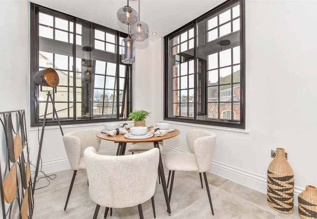 Dining Area - The Carriage House, Grosvenor Road, Tunbridge Wells, Kent - Wards of Kent