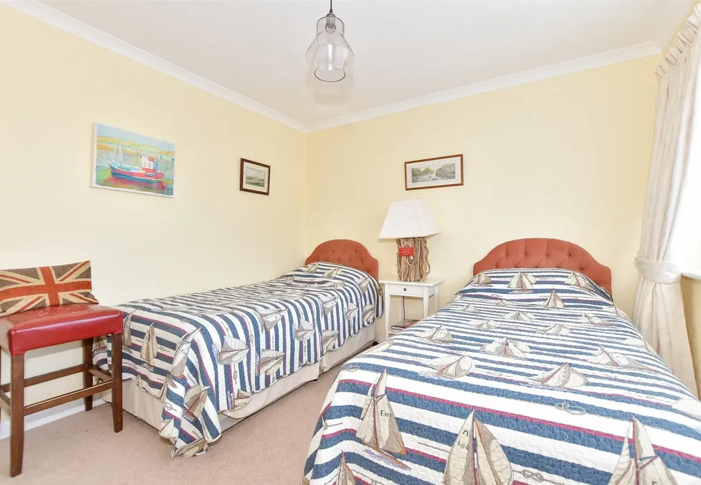 Bedroom 2 - Alpha Road, Birchington, Kent - Wards of Kent