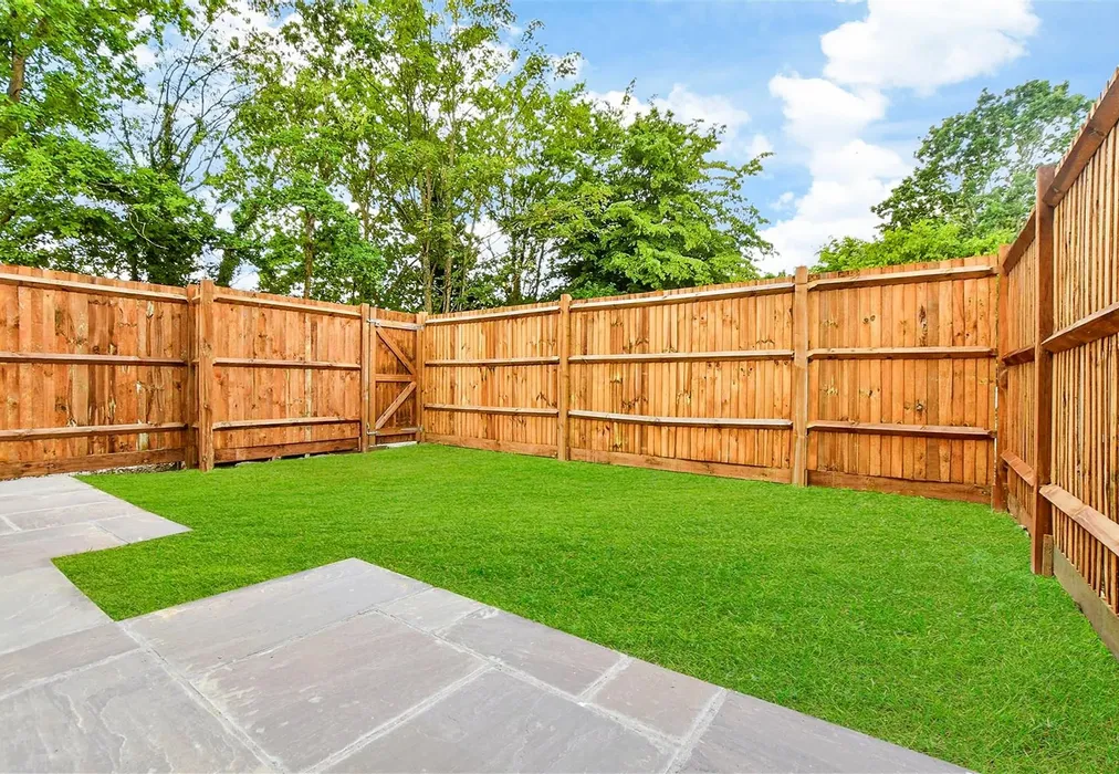 Rear Garden - Dynamo Close, High Street, Headcorn, Ashford, Kent - Wards of Kent
