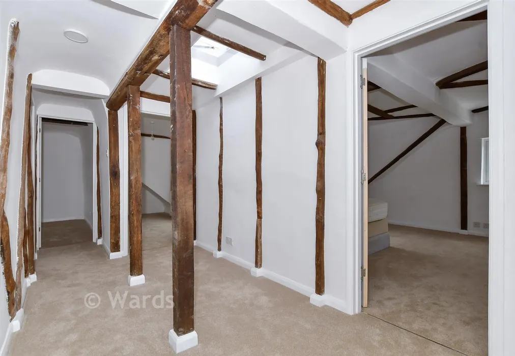 Landing - Hythe Road, Willesborough, Ashford, Kent - Wards of Kent