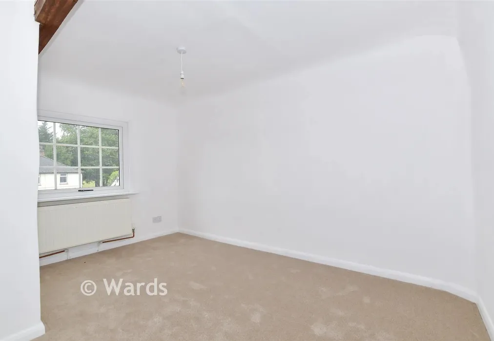 Bedroom 4 - Hythe Road, Willesborough, Ashford, Kent - Wards of Kent