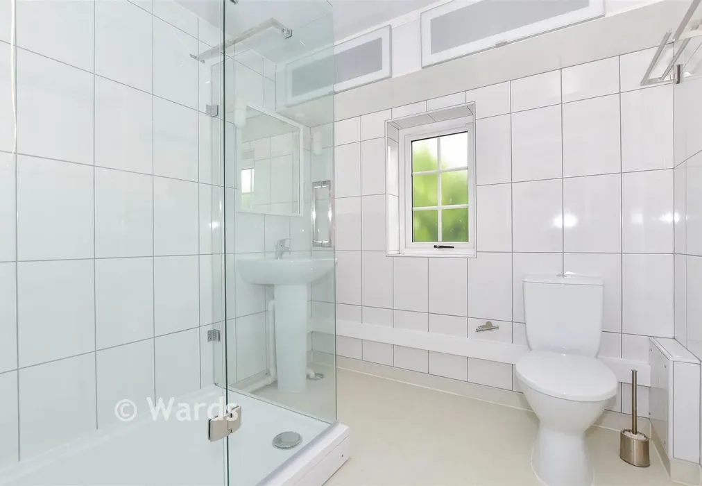 Shower Room - Hythe Road, Willesborough, Ashford, Kent - Wards of Kent